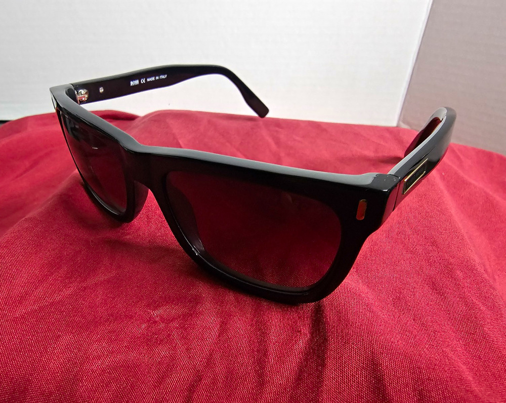 Hugo Boss BOSS 0517/S Menβs Black Plastic Rectangle Sunglasses Purple Gradient